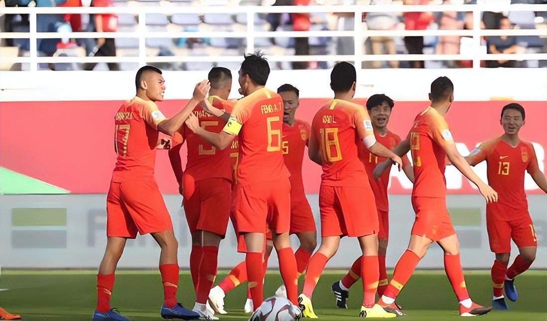 斗地主-向余望在铜梁迎来新搭档,曾在西协甲连场破门,踢过山东队主力